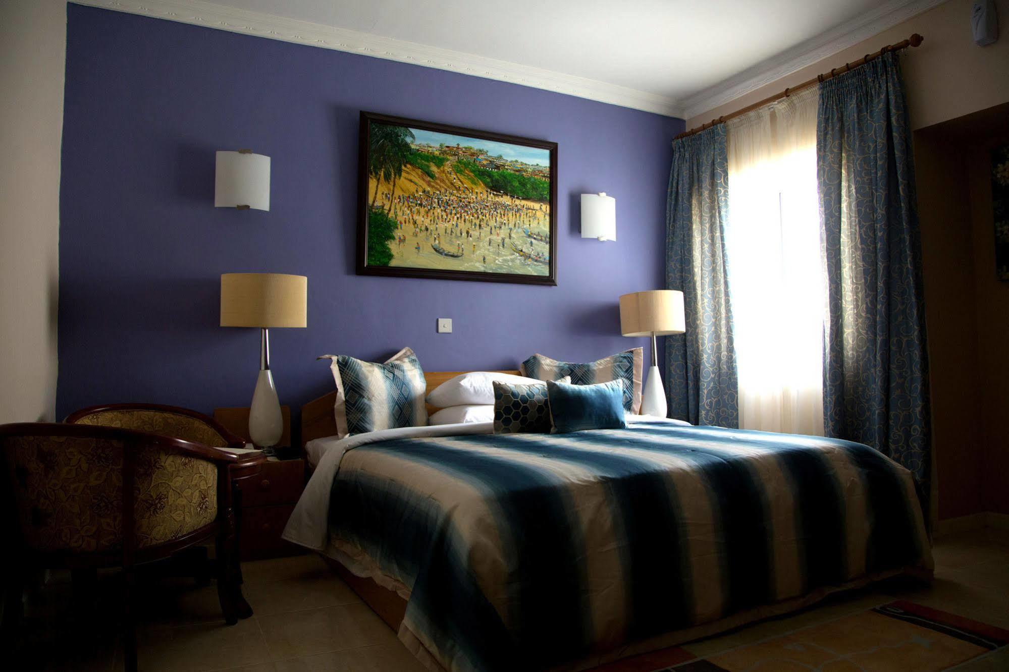 Alma House Hotel Accra Esterno foto